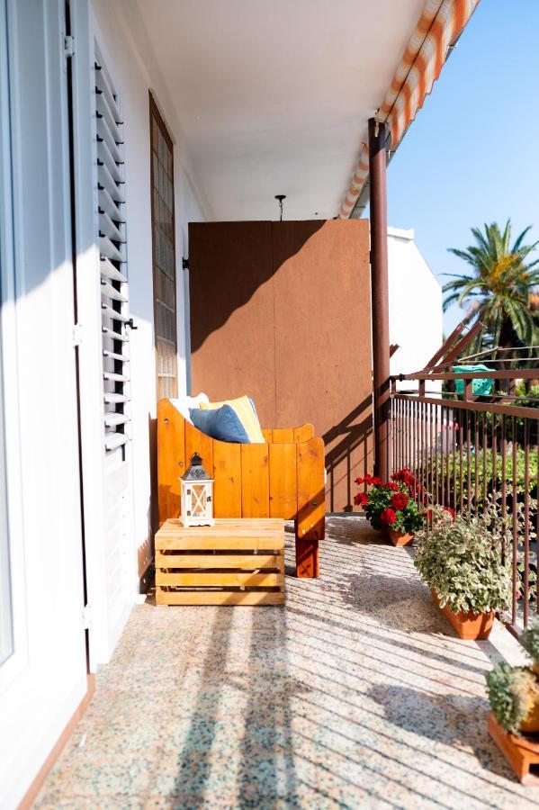 Sea View Apartment Ana Подстрана Экстерьер фото