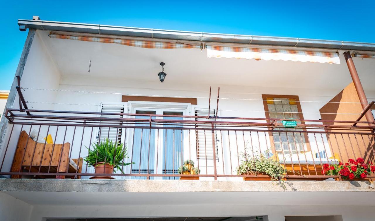Sea View Apartment Ana Подстрана Экстерьер фото